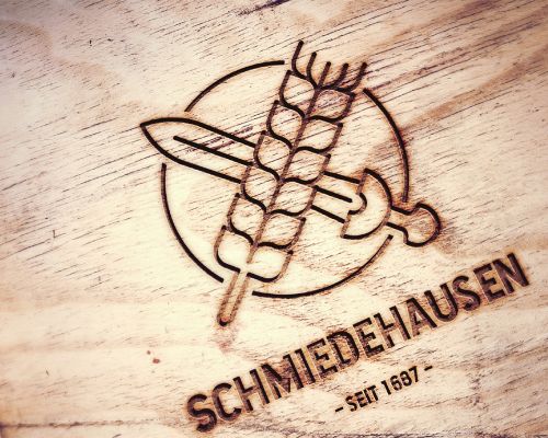 Mockup Logo Schmiedehausen Holz