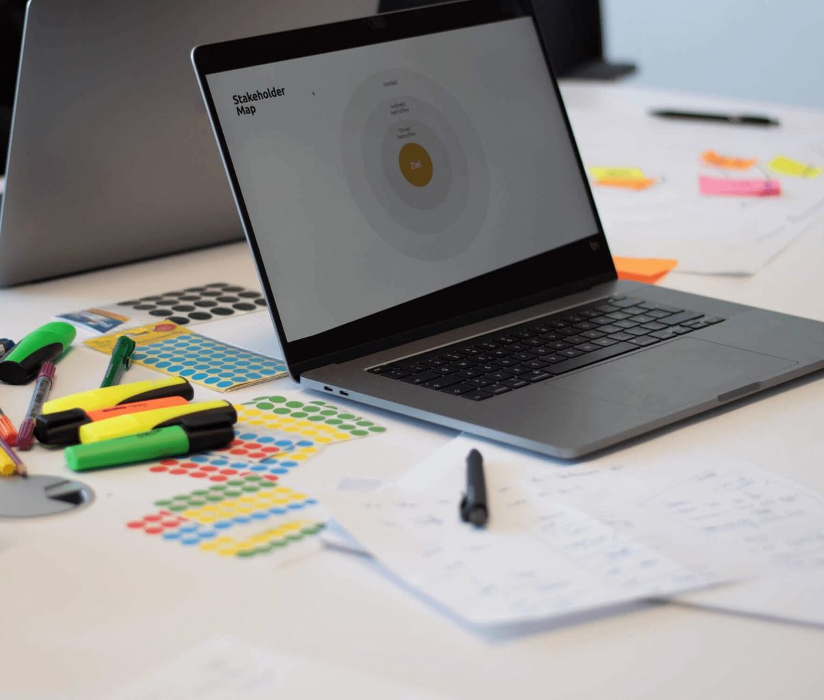 Maßanzug wird ausgemessen - Marketing nach Maß